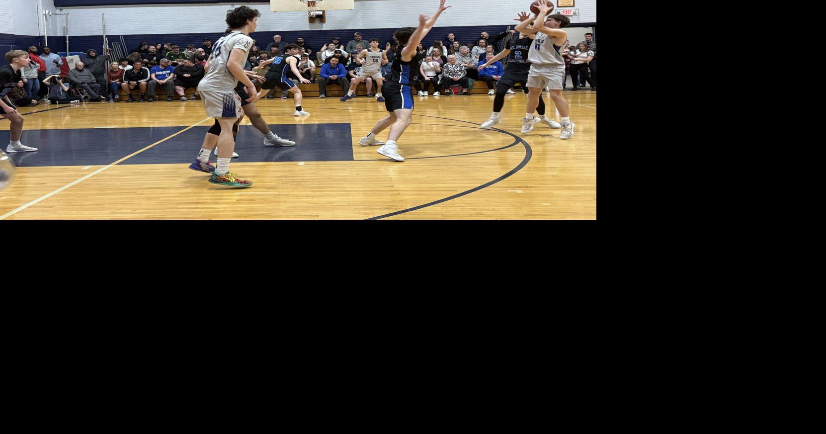Windham Tech boys basketball holds off St. Paul 68-59 in Division IV ...