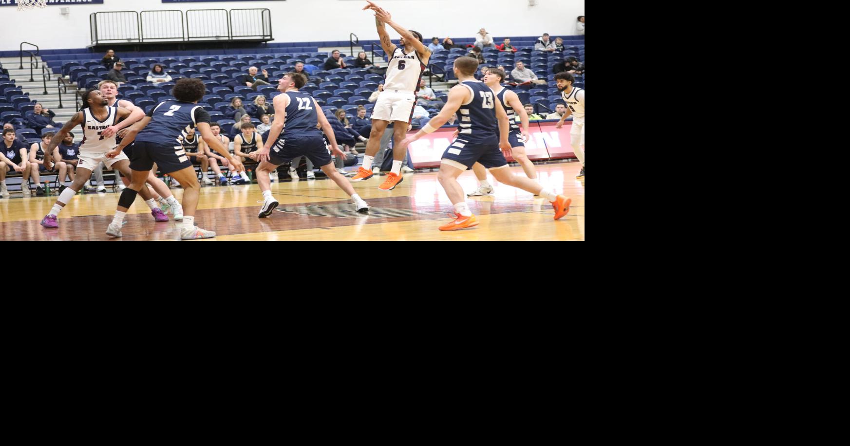 Eastern cruises past VTSU Castleton to earn their fourth straight win