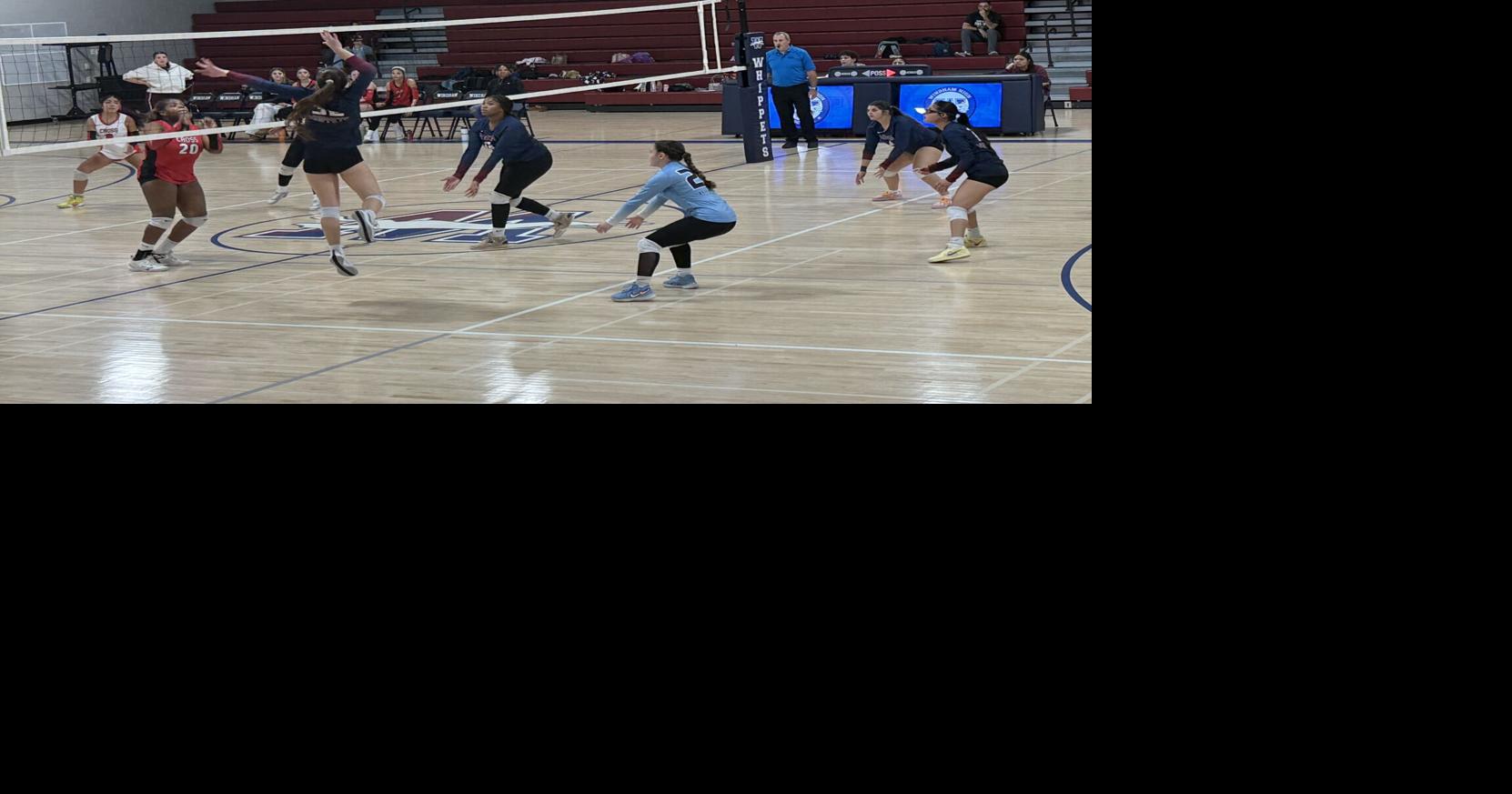 Windham girls volleyball suffers their second straight loss to Wilbur Cros