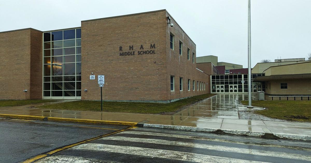 Regional School District 8 budget heads to vote with 3.91% increase ...