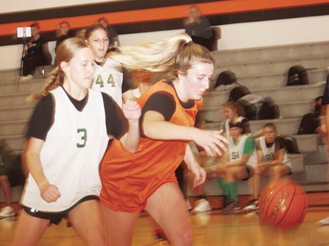 Lady Beavers Scrimmage Bears | Sports | Thecorryjournal.com