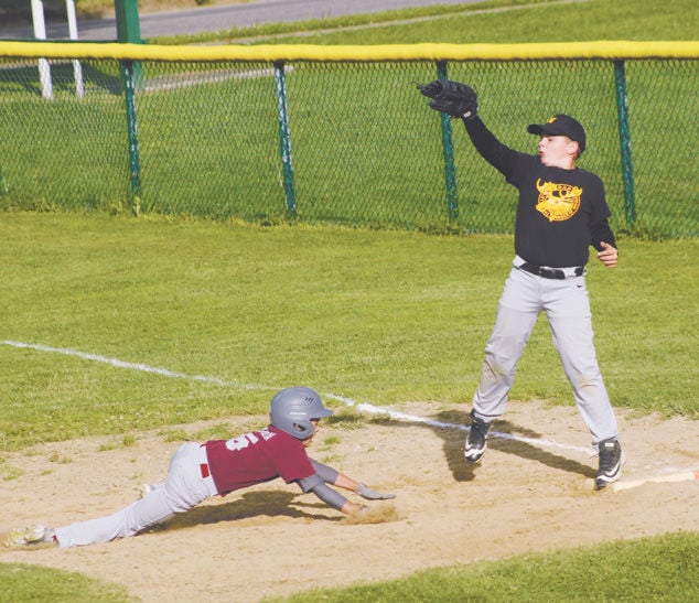 Moose wins again 8 7 to meet Elks in finals Sports