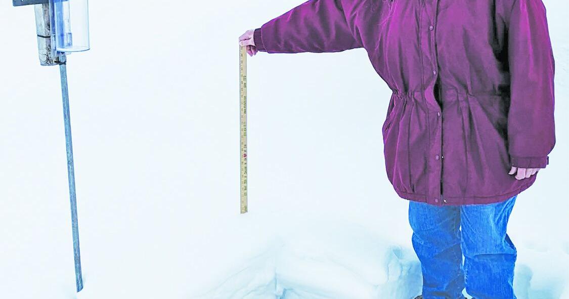 Corry resident, trained weather tracker to report official snowfall total