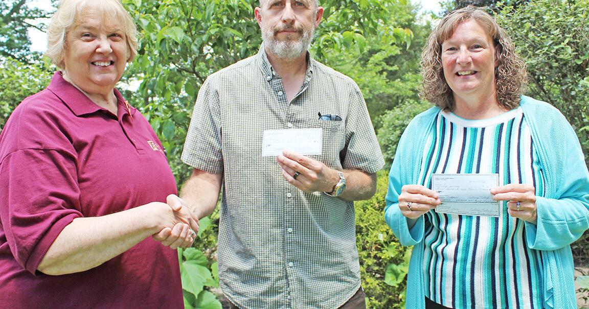 Zonta presents checks to nonprofits