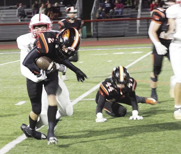 Beavers score 3 TDs in 3720 loss to McLane Sports