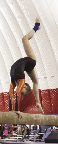 Ava Hallberg brought home the first place Level 5 vault medal.