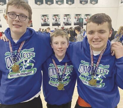 Corry wrestlers win middle school tourney in Union City | Sports ...