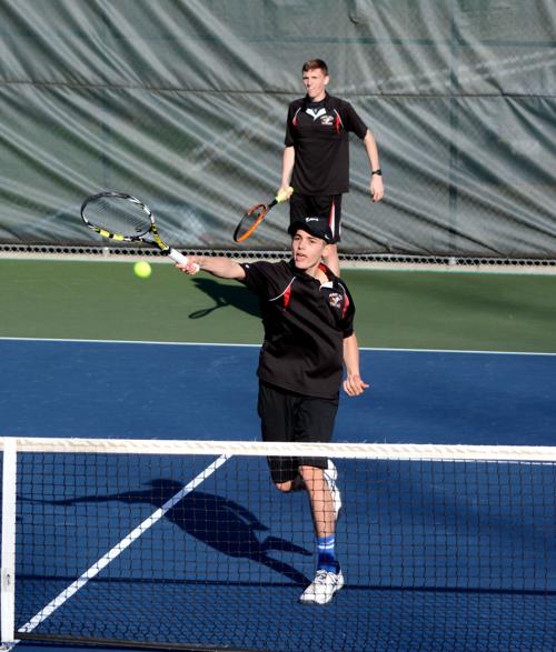 20180427-ce-sp Giles-Noah Knarr doubles