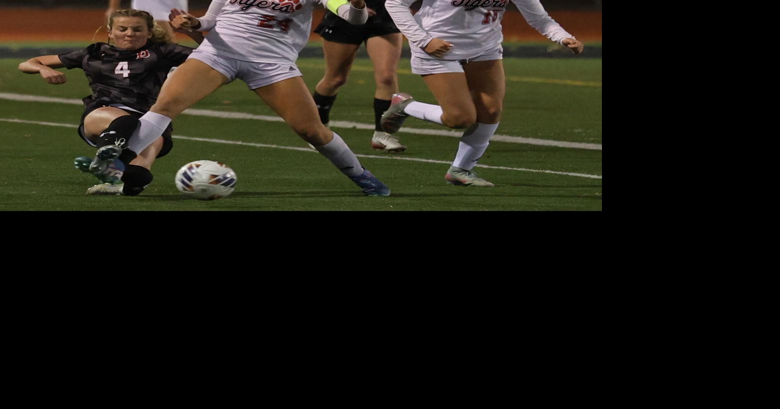 Lauren Graeca slide Nov 4, 2025 4 hrs ago