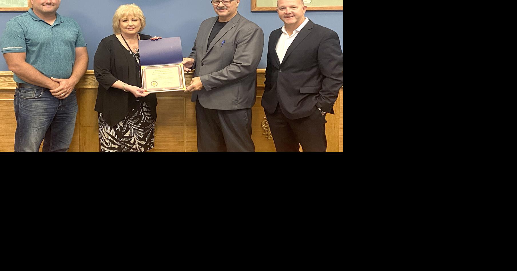 Armstrong recognizes retiring AAA director | News | thecourierexpress.com