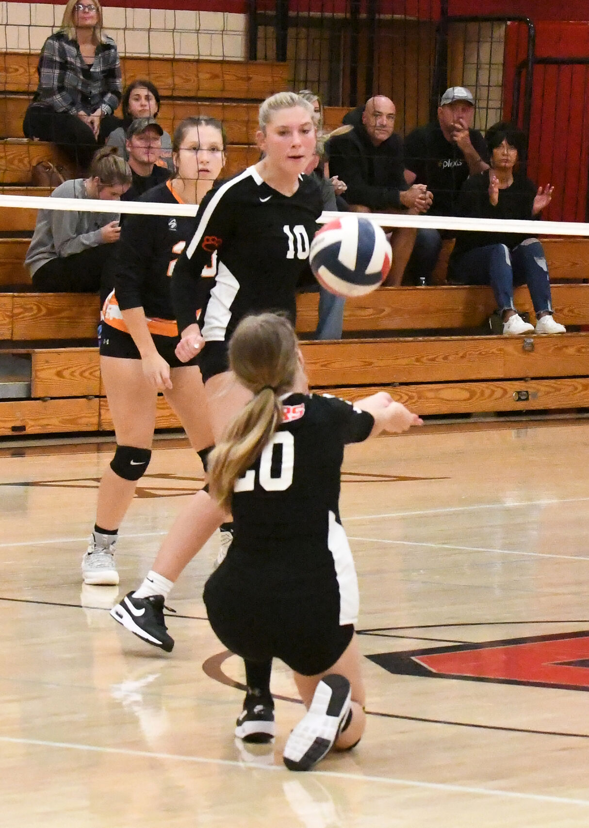 Sheffield spikes Brockway in 4 sets Volleyball