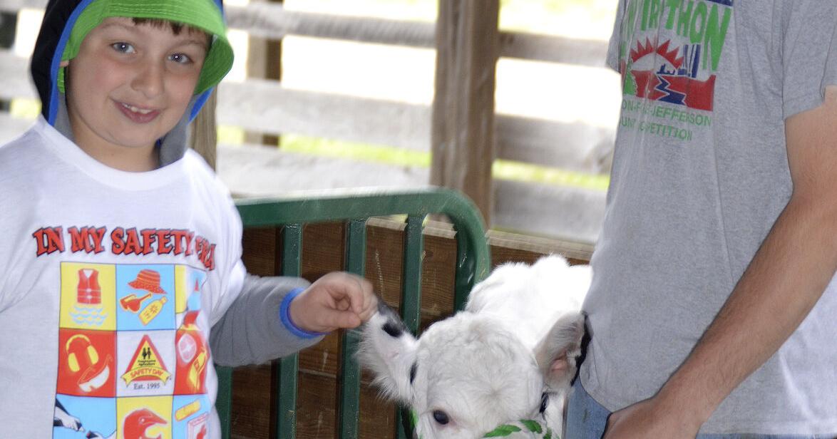 Safety Day brings elementary students to fairgrounds - Vimarsana News