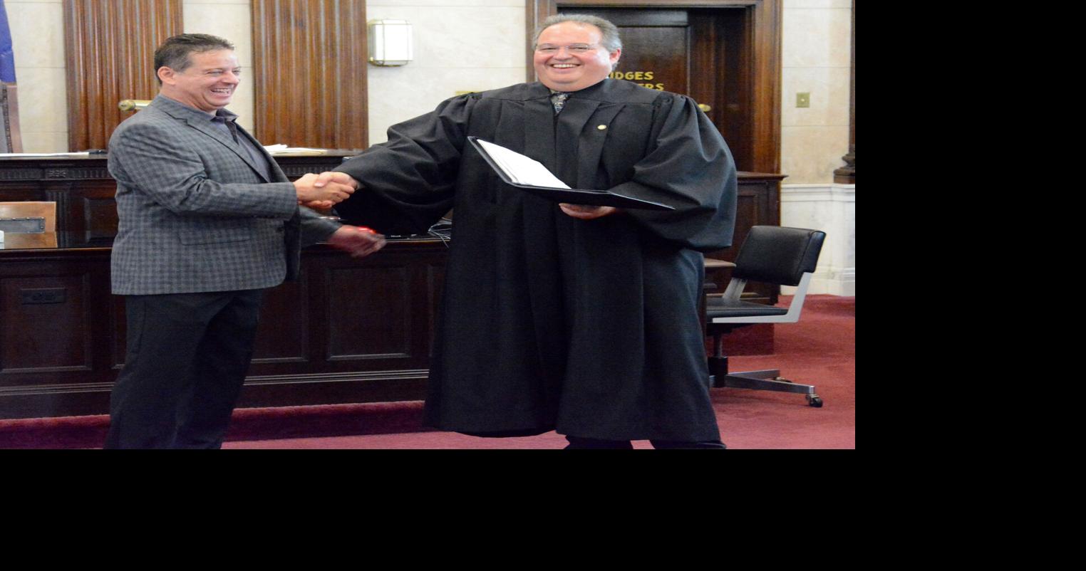 Jefferson County's Furlong sworn in for State Board of Funeral
