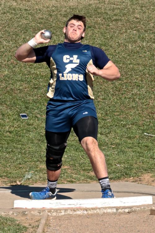 Ben Smith shot put at RBV