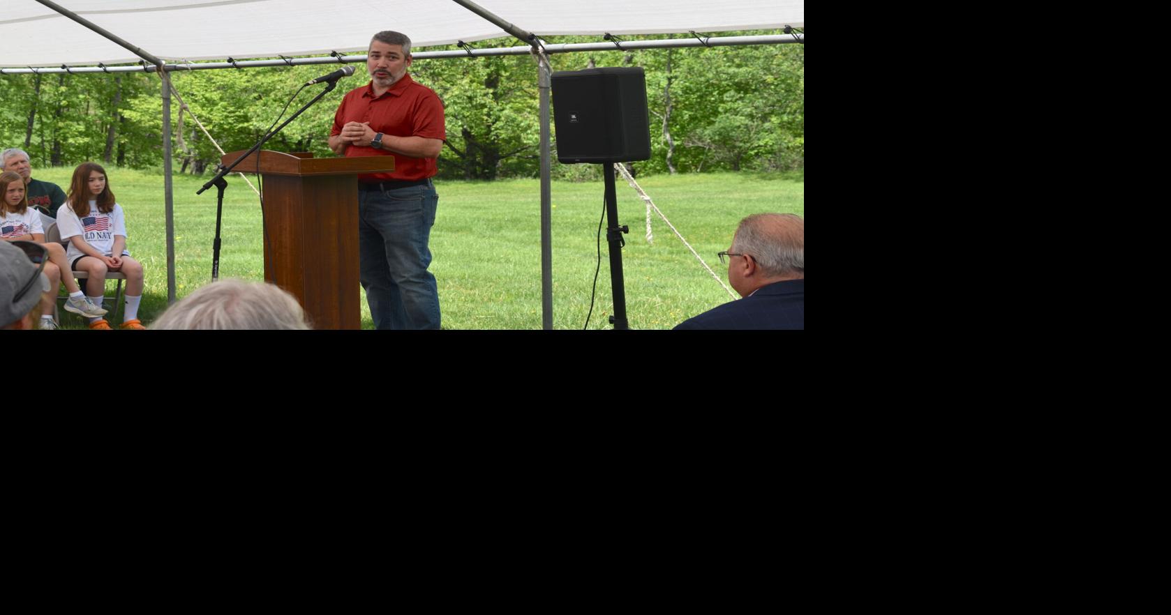 Veteran delivers heartfelt speech at Treasure Lake Memorial Day program