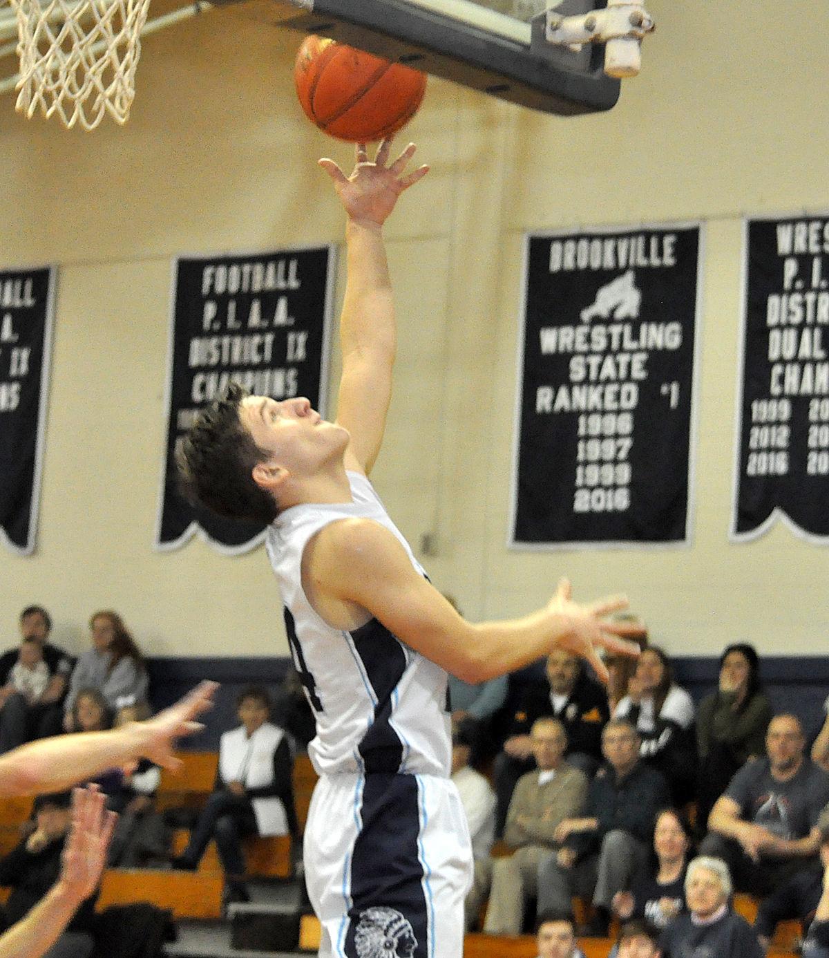 Brookville Boys Stun Dubois 48 45 Sports Thecourierexpress Com