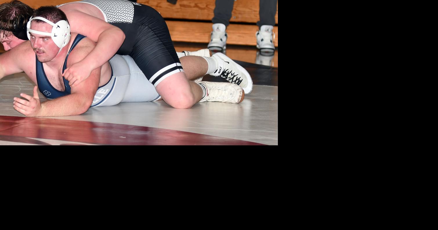 Brockway wrestlers edge Brookville on criteria Wrestling