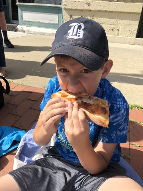 Ethan Lauer pizza