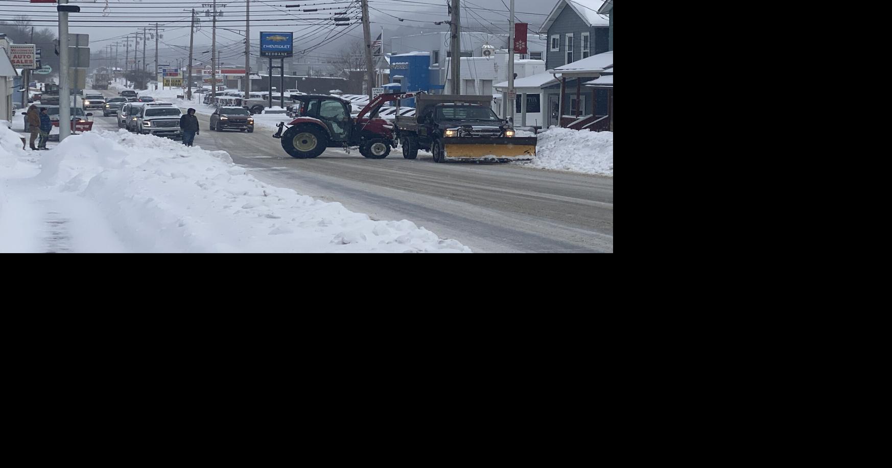 Historic snowfall covers region
