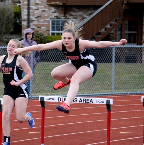 20190417-ce-sp Castro 300 hurdles