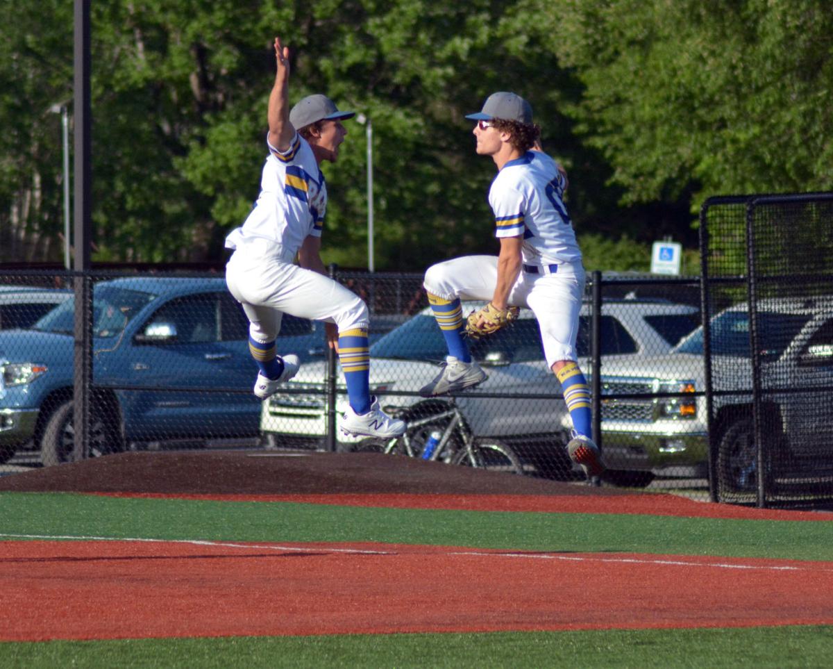 Rams Knock Off Wolves For 2a Title Remain Unbeaten At 21 0 Sports Thecourierexpress Com