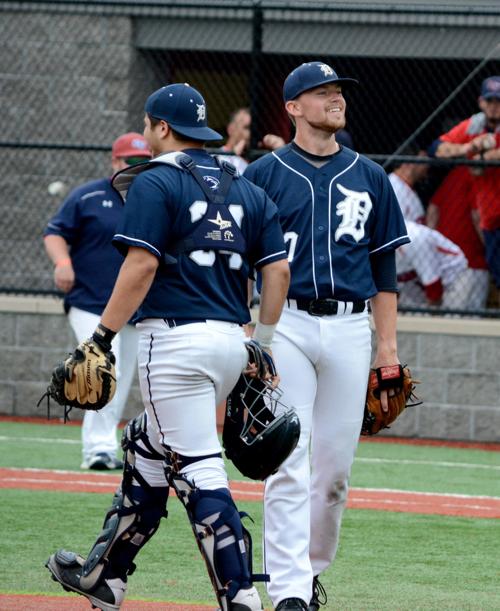 20180517-ce-sp Bennett celebrate