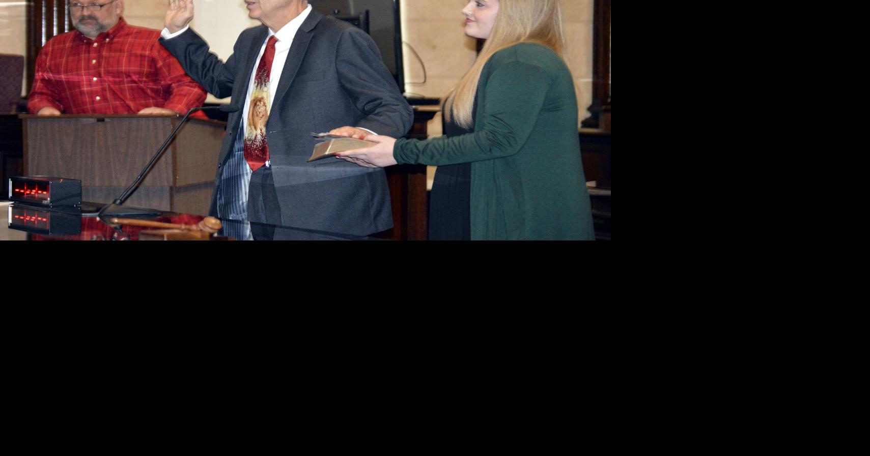 Judge Foradora oversees oaths of office for county, township officials ...