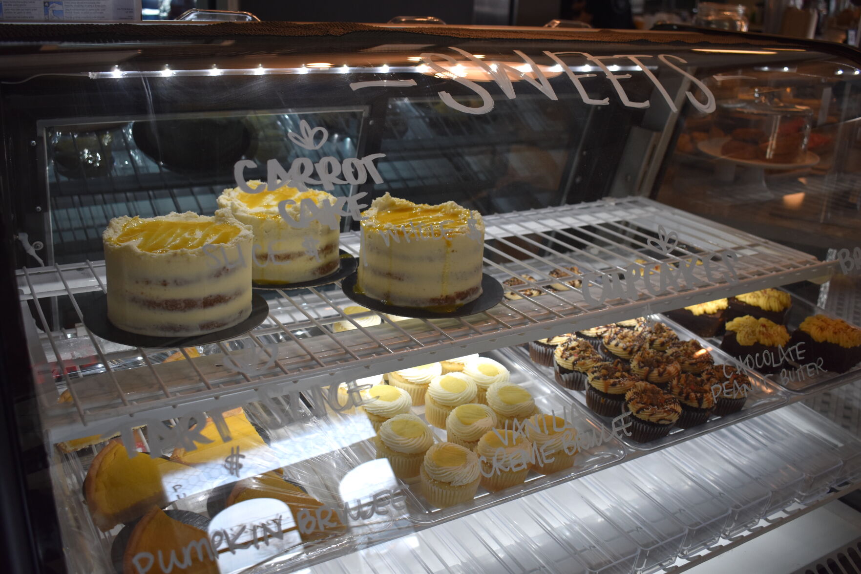 Kaysi Cakes Dessert Co. & Cafe reopens in former DuBois Diner building