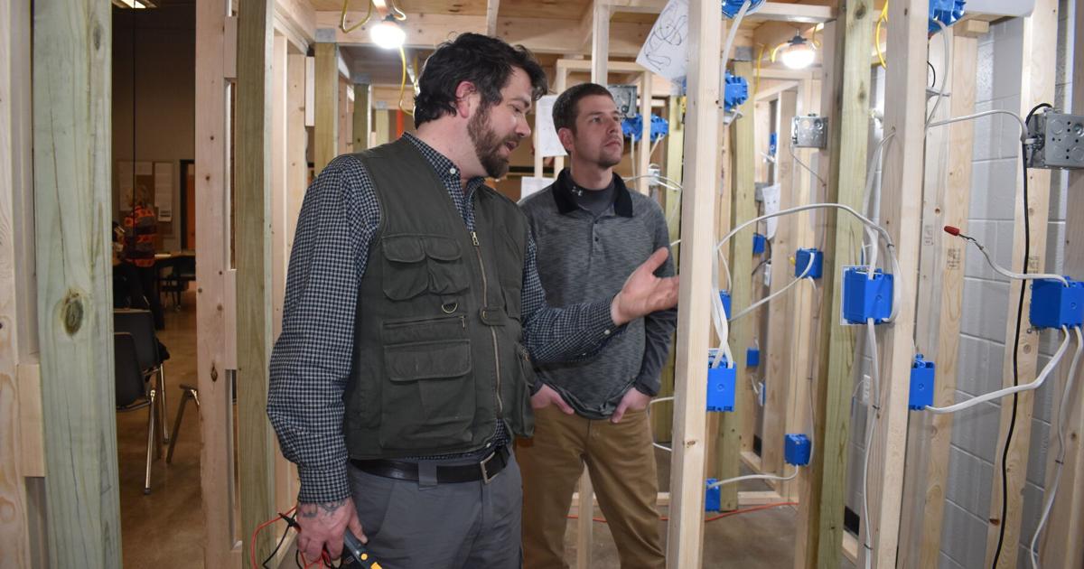 Electrical Construction Program Electrical Construction program highlighted at Jeff Tech | News ...