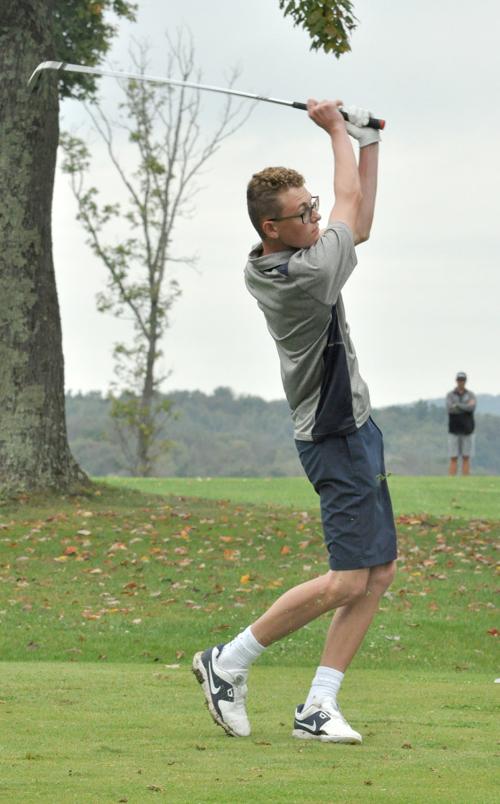 Hayden Siegel No. 11 tee