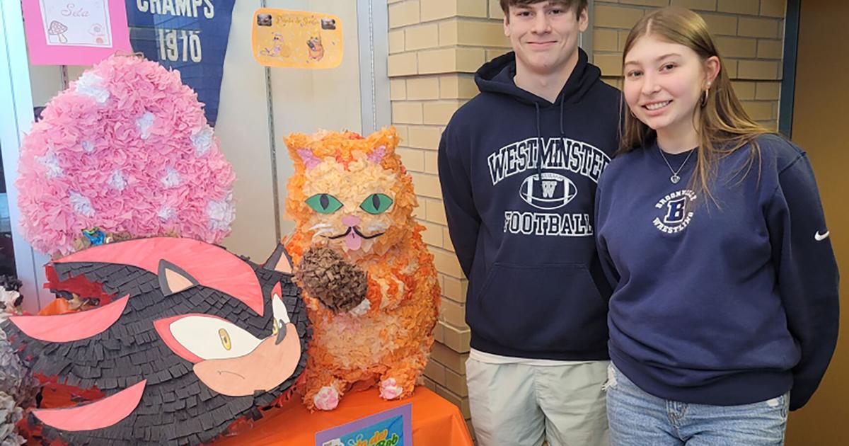 Pinata Chicago Students show creativity with piñata project | News | thecourierexpress.com