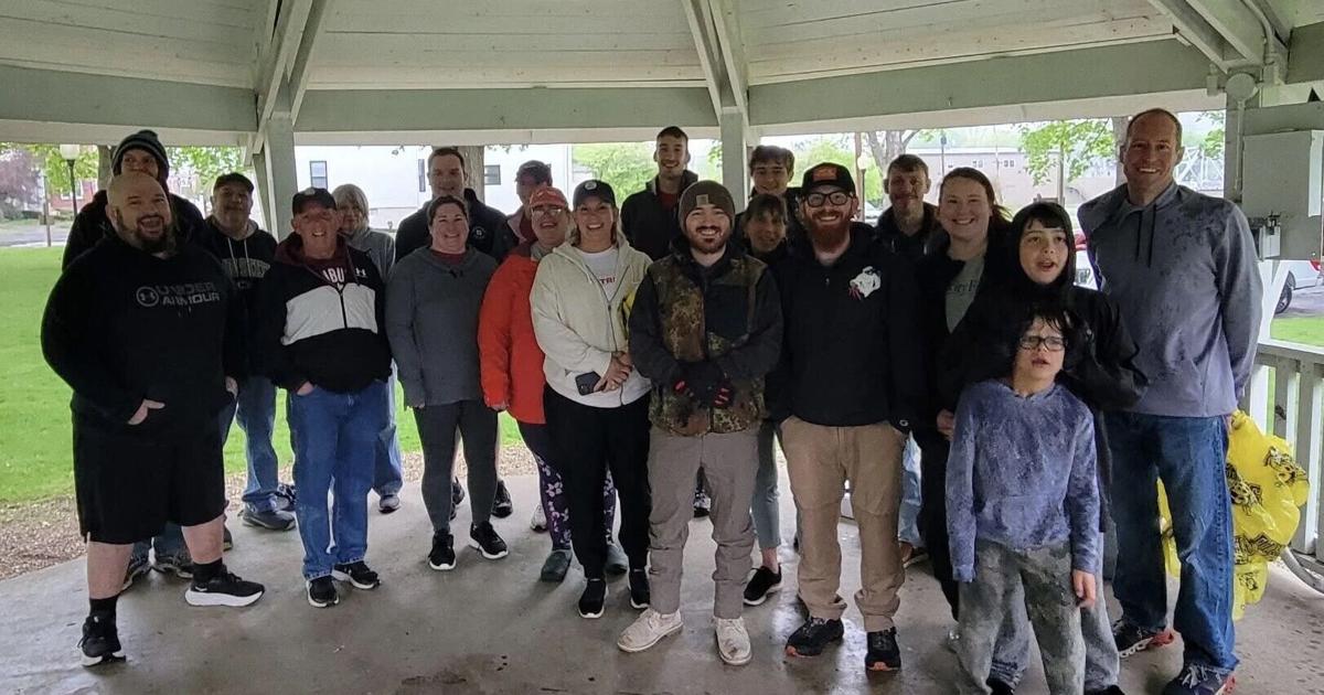 Local 2379 Rain does not dampen spirits during Clearfield Community Cleanup ...