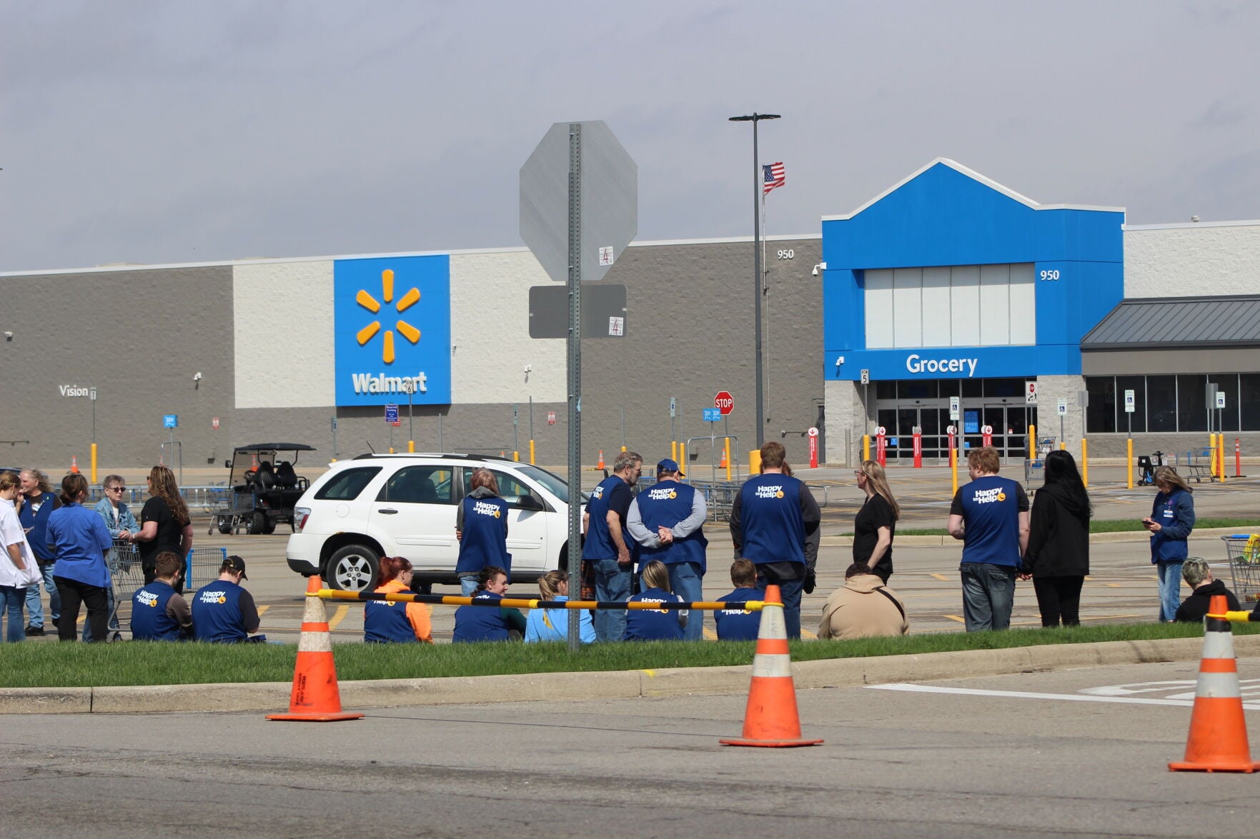 Portland Walmart received bomb threat Thursday morning | News | thecr.com