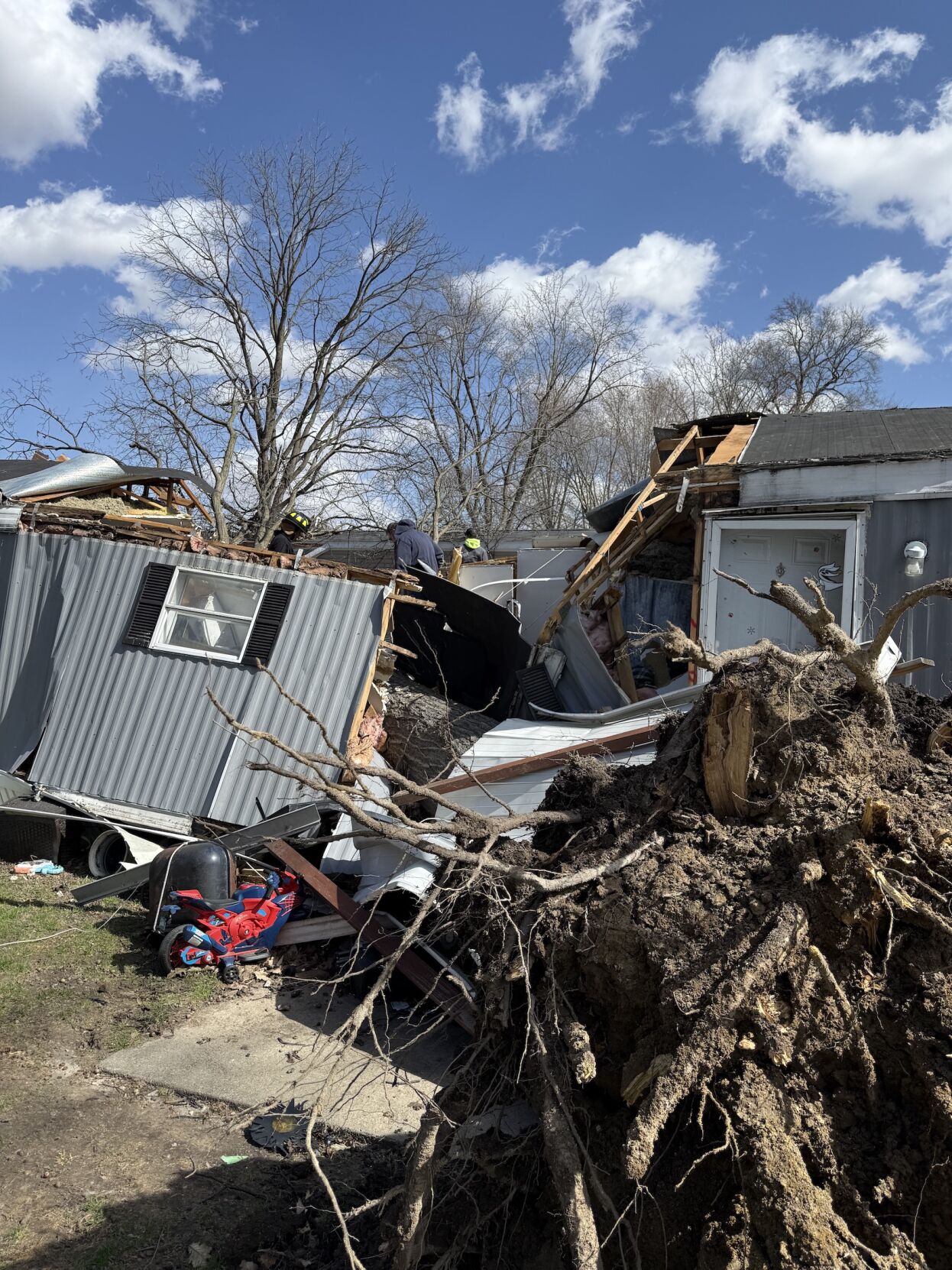 High winds caused widespread damage across Jay County | News | thecr.com
