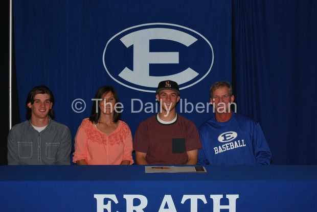 Erath's Jordan to play baseball at Loyola