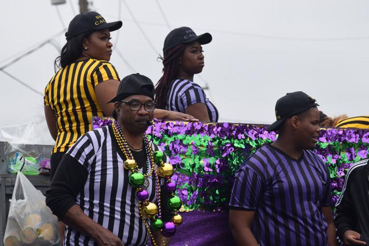Jeanerette parade draws crowds from around area Local News Stories