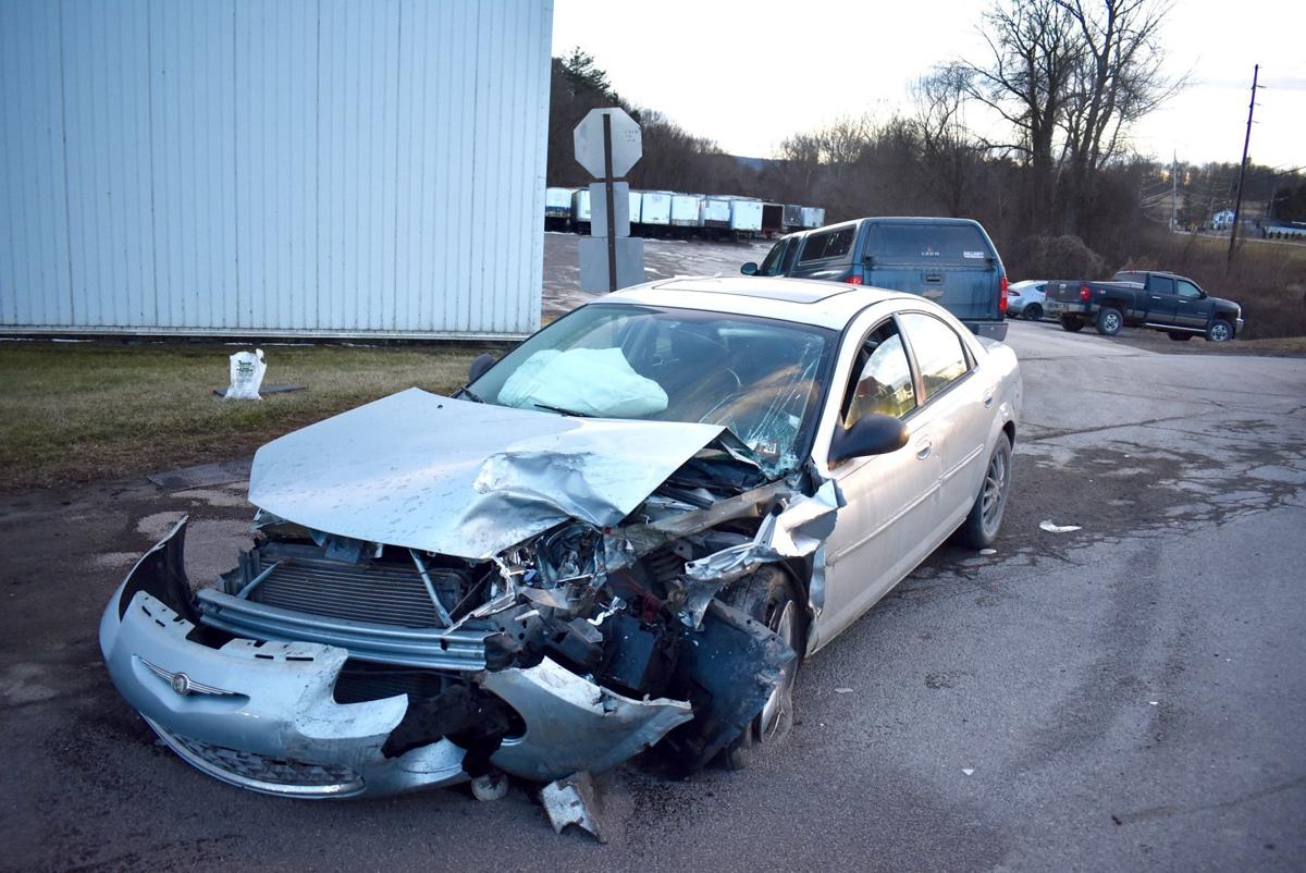Two Car Wreck On Route 706 Local Regional Thedailyreview Com