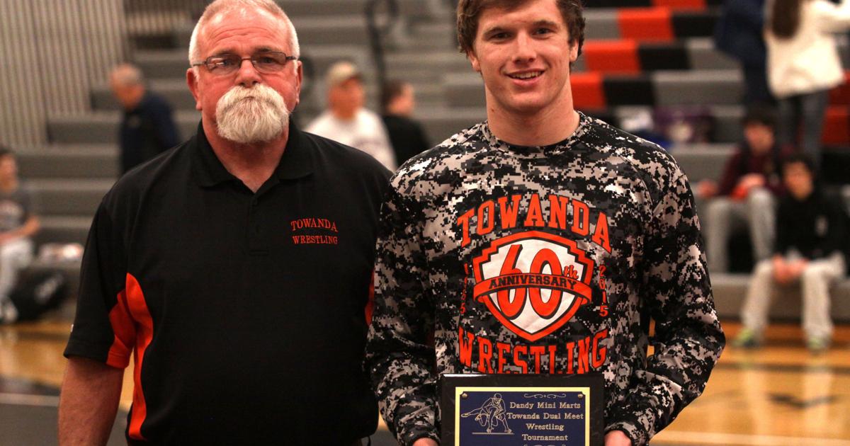 Towanda takes second at Dandy Duals, Knight Wickwire earns 100th career ...