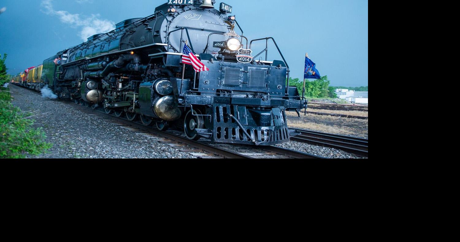 'Boy Boy' 4014 comes to a rest for the night in Sayre