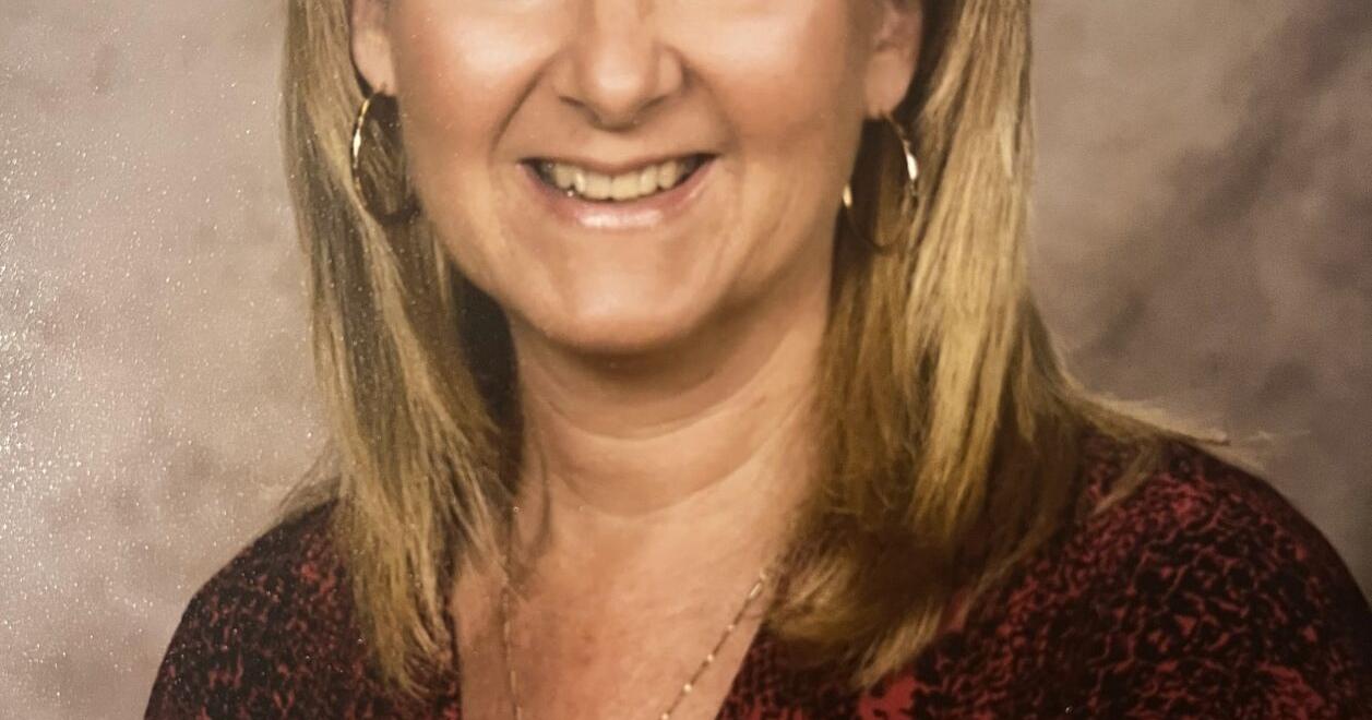Lori Moore Wells, 61 - Vimarsana News