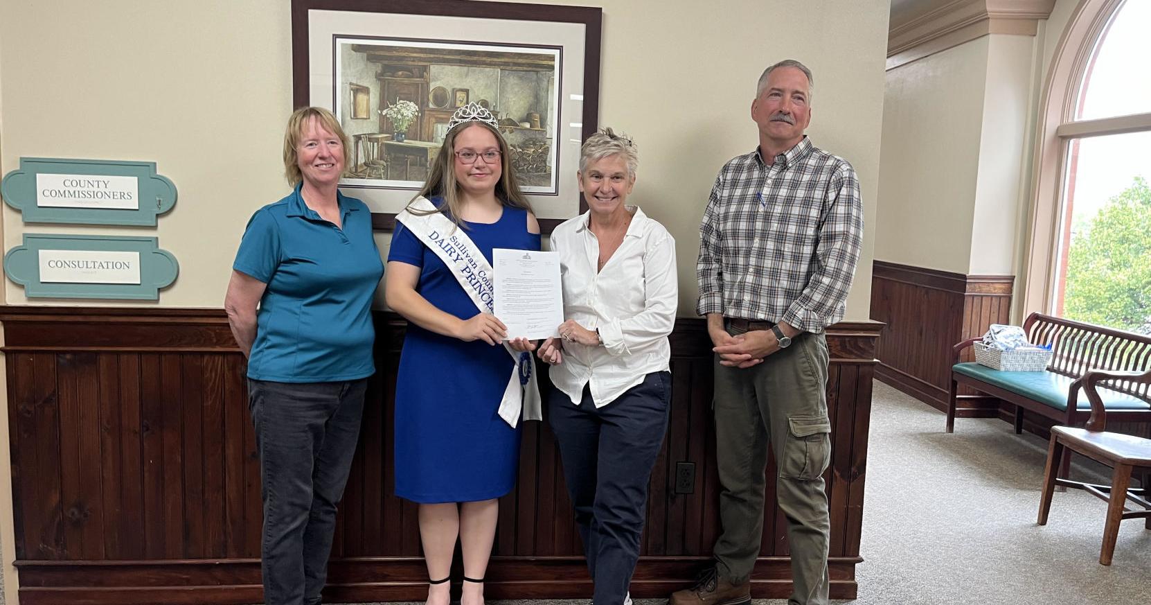 SC commissioners proclaim June 2023 as dairy month - Vimarsana News
