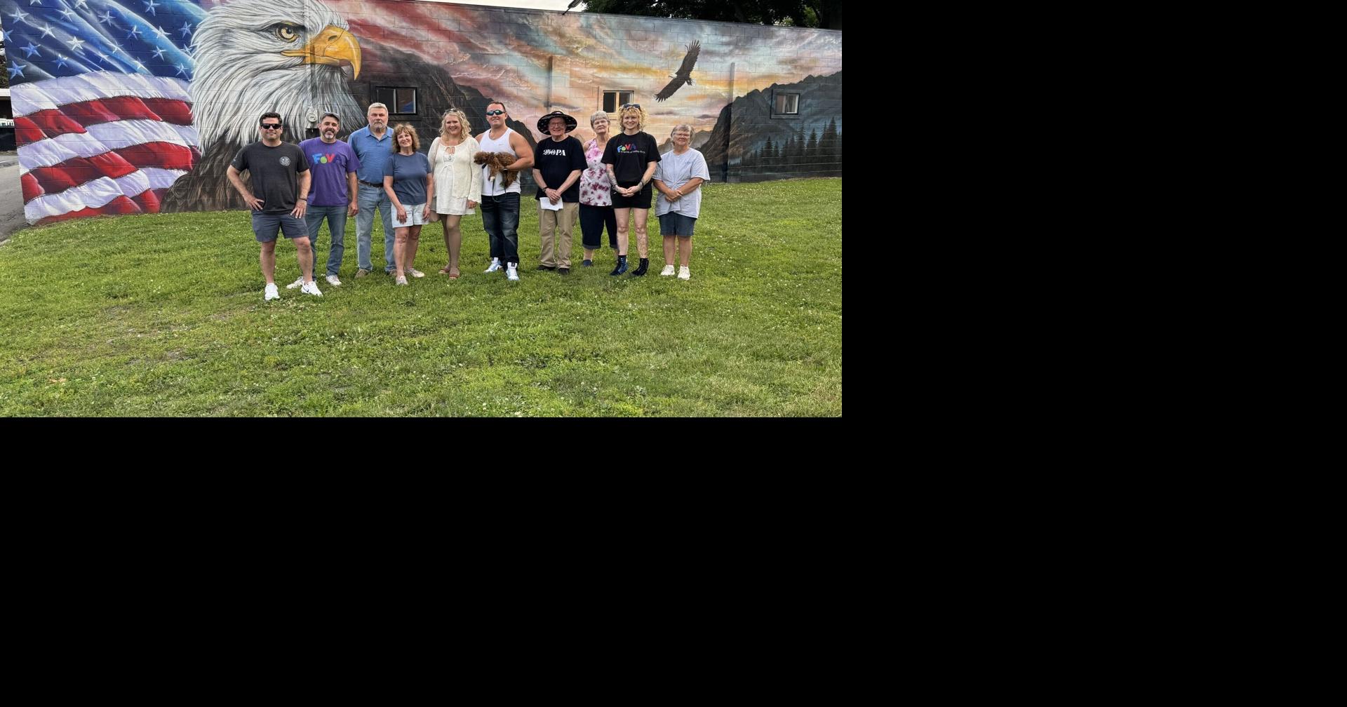 ‘Land of the Free’ mural dedicated in Sayre