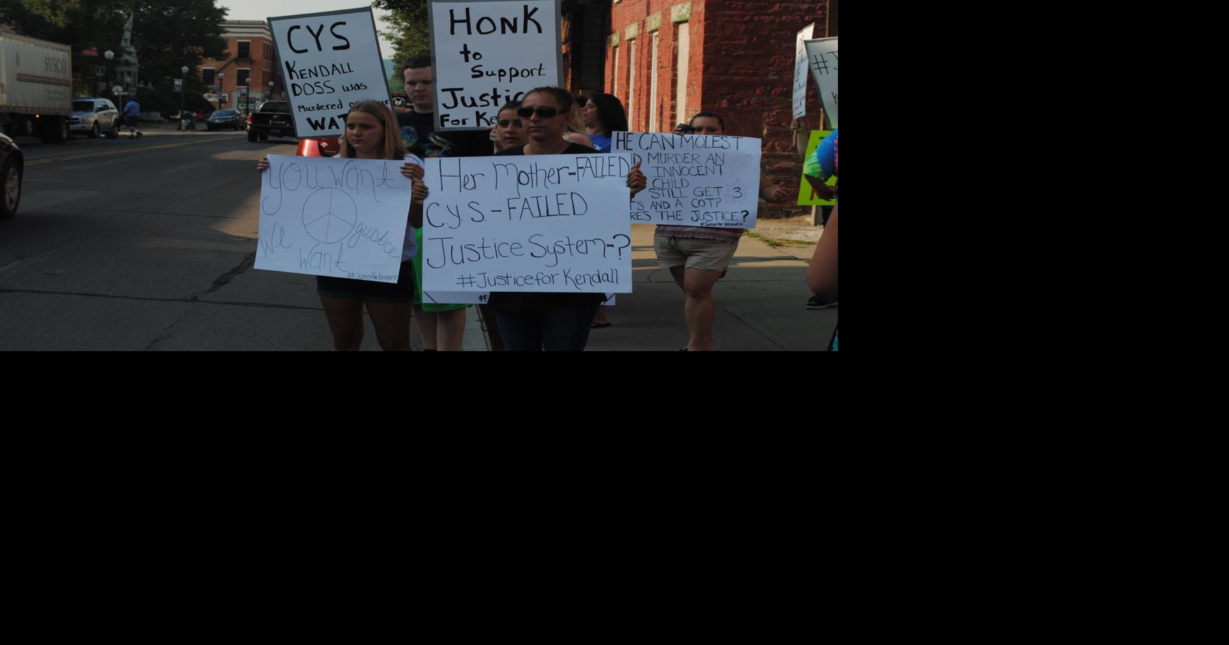 Rally for kendall held in towanda todays top stories thedailyreview
