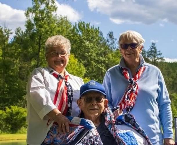 Warren Center resident receives Quilt of Valor