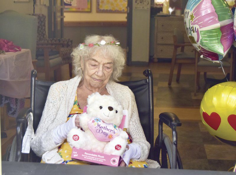 Oneonta woman celebrates 100th birthday at a distance