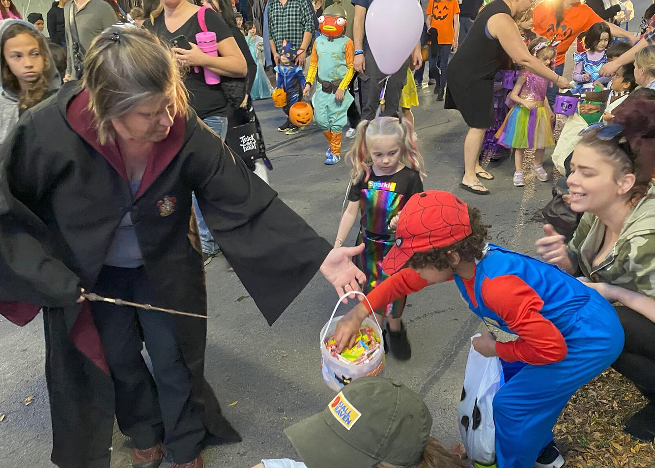 Thousands line Oneonta streets for Halloween parade Local News Thousands line Oneonta streets for Halloween parade Local News