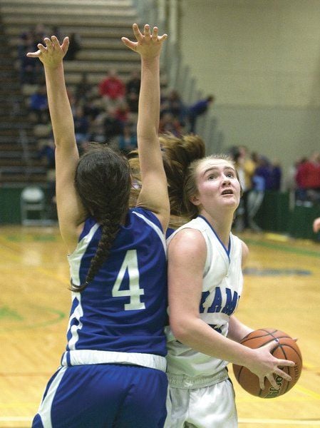 SK girls overwhelm Fort Edward in Class D state semi