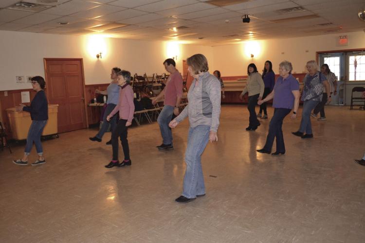 Lifestyle: Line dancing is making a big comeback | News | thedailystar.com