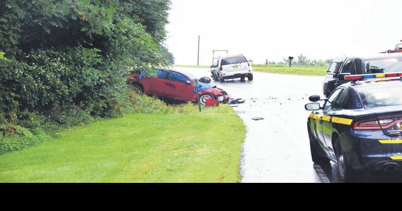 Police Investigating 2-Car Crash on Friday Afternoon in N. Utica