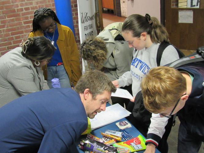 Hartwick opens public service center with voter registration push